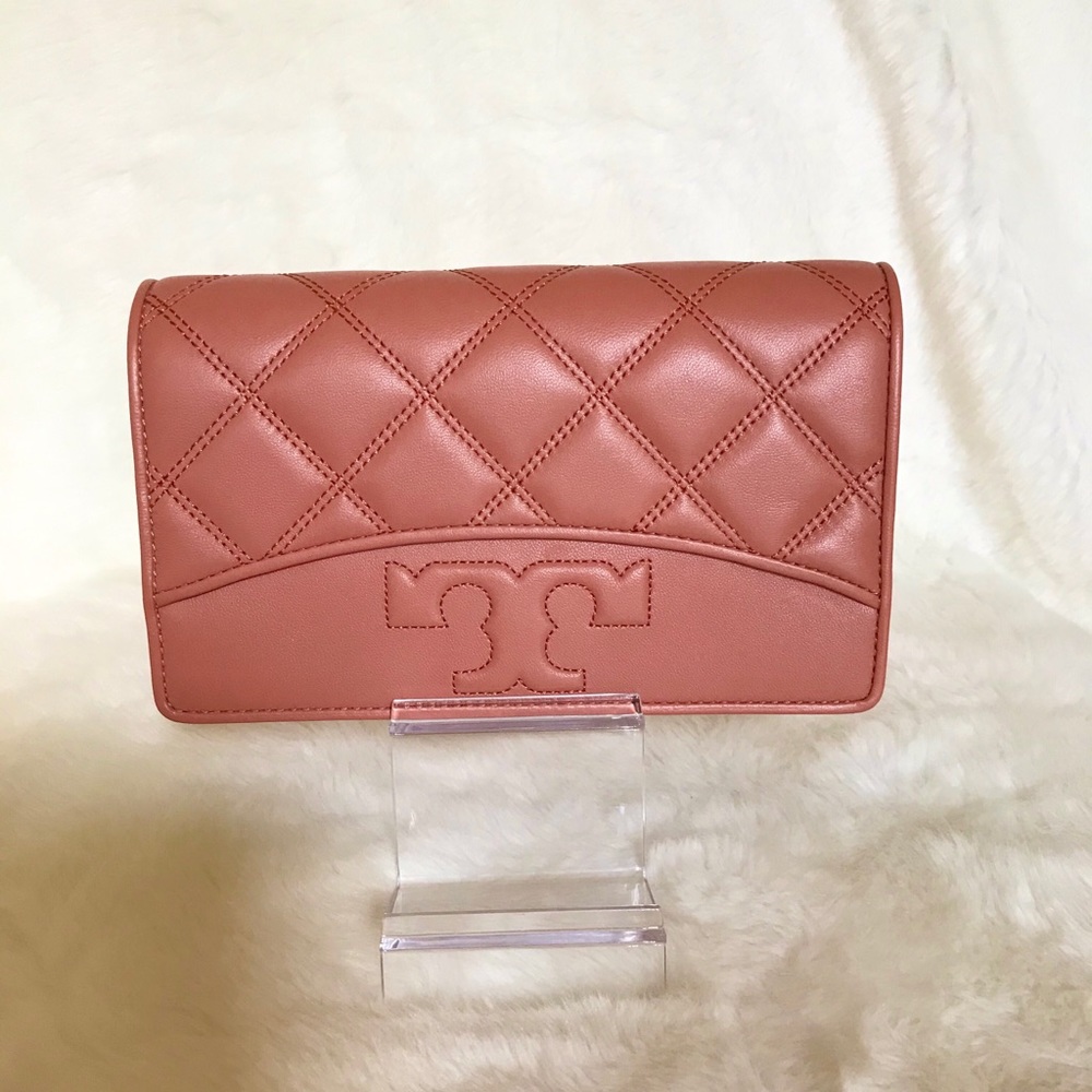 Tory Burch Savannah Chain Flat Wallet - Picture 2 of 10